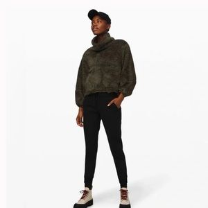 Lululemon Warm Restore Sherpa Pullover Olive Green Size XS/S